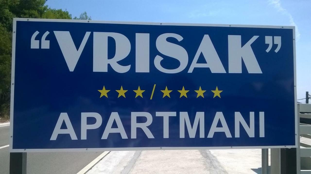 Apartments Vrisak Brist Exterior photo